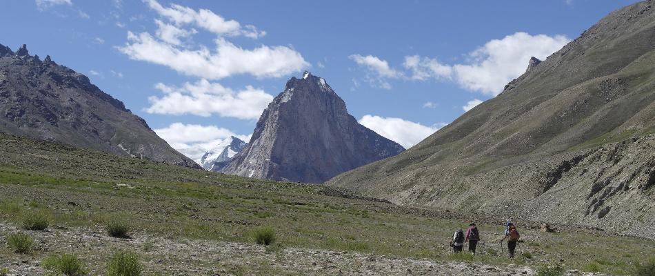 15-day Nubra Valley Trekking Tour (Ladakh, India)